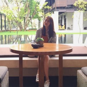 Meet your Posher, Jane